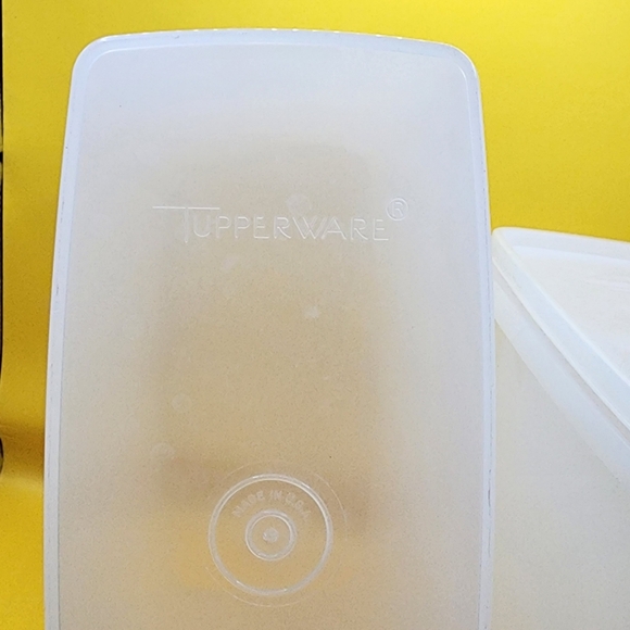 Vintage Tupperware Clear Dry Goods Storage Containers (1 Lid) - Picture 8 of 8